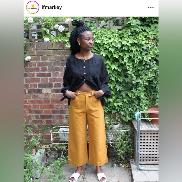 L.F. Markey “Kenny” box top in black, 100% linen, OS - Picture 1 of 9